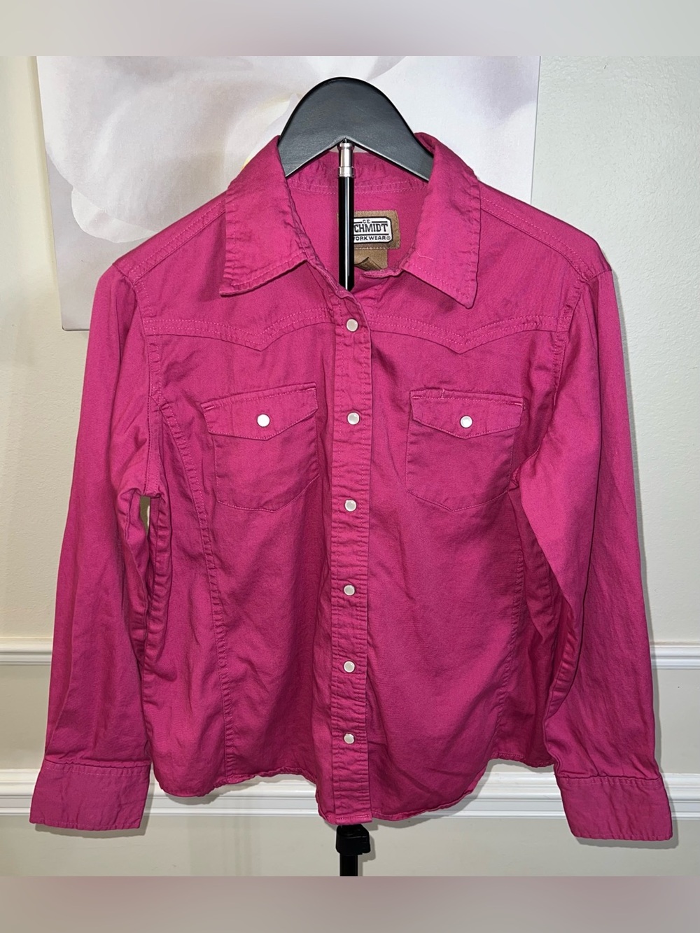 C.E. Schmidt Workwear Pink Button Down Long Sleeve Top! Size Large.